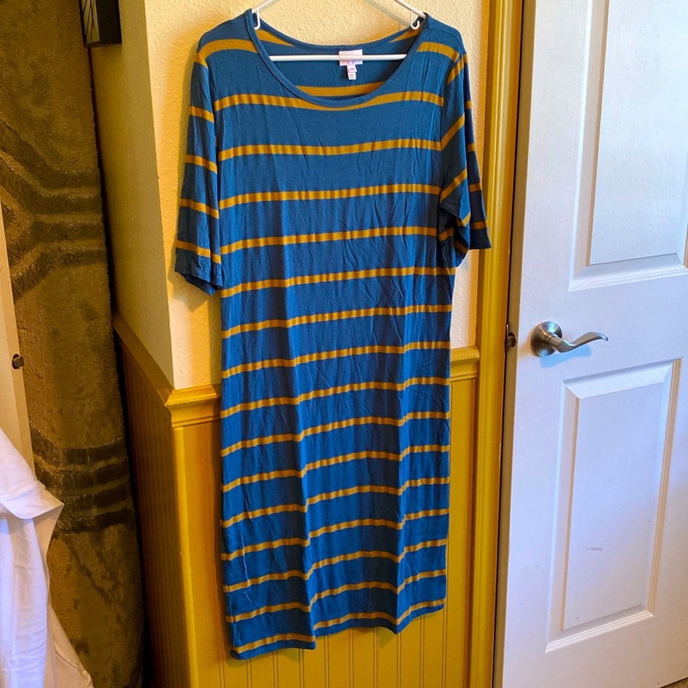 Lularoe Debbie 2X blue/gold dress